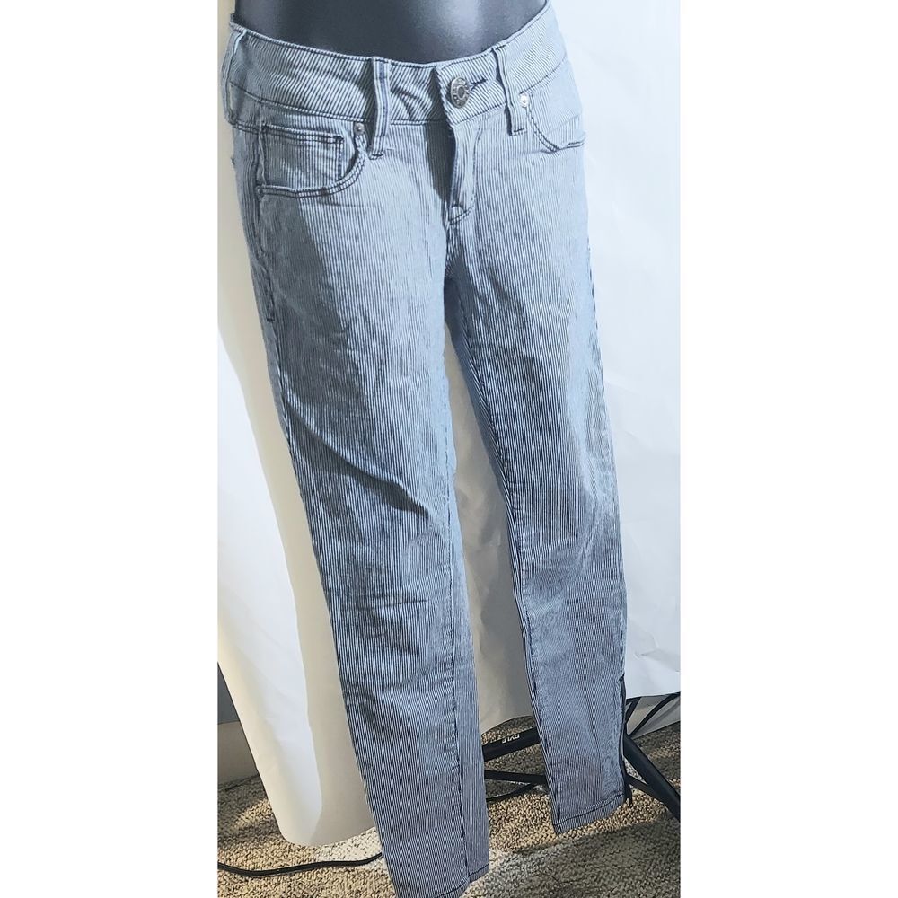 Guess Emma Fit Jeggings Medium Rise Size 26